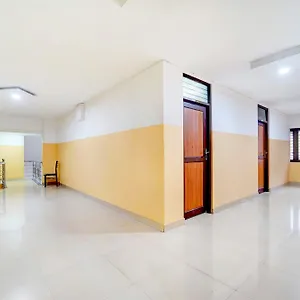 3* Hotel O Near Bus Stand